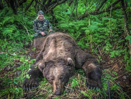 Milliron TJ outfitting Alaska Hunting bear Odins Adventure